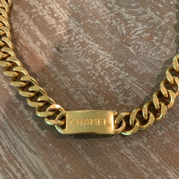 CHANEL 24k Flash Gold Plated Logo ID Necklace Curb Chain Unisex - Picture 2 of 12